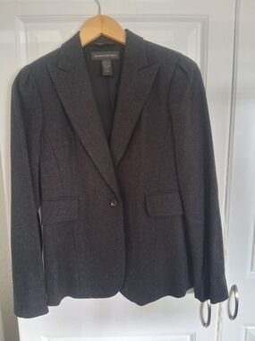 Banana Republic Charcoal Gray Wool-Blend Single-Button Blazer